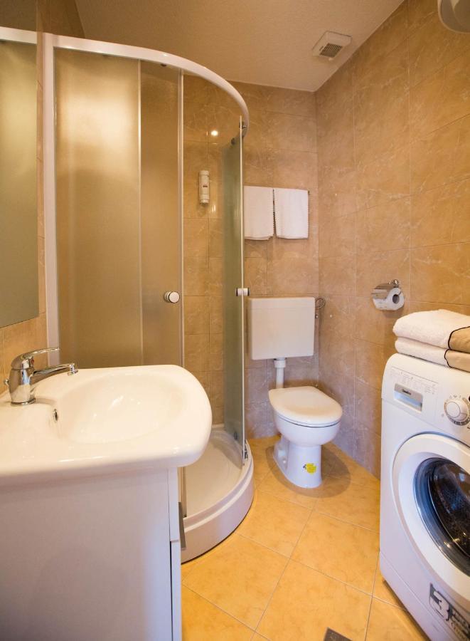 Anita Apartments Dubrovnik Eksteriør bilde